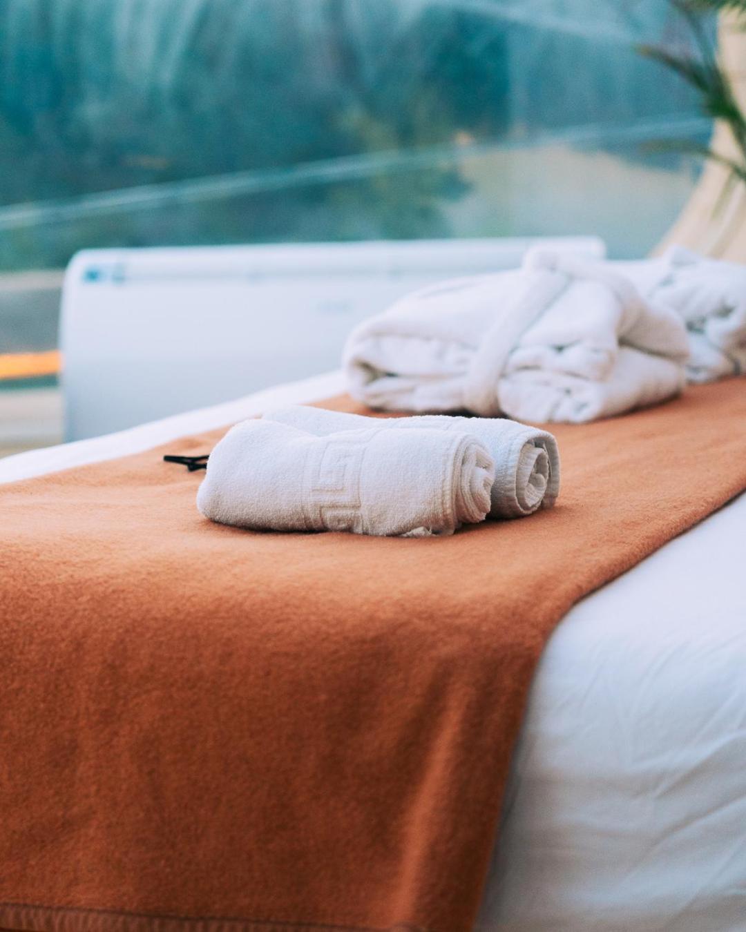 Glamping Balu Hotel Monesterio Luaran gambar